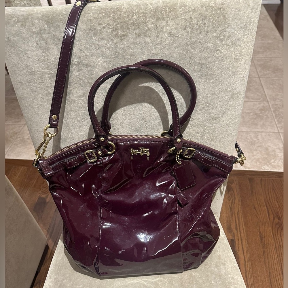 Glossy Burgundy Women's Tote Bag